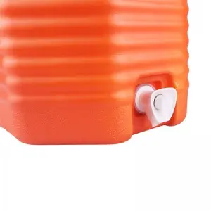 Wholesale OEM 9L KY701 Portable Insulated Fishing Ice Cooler Jug