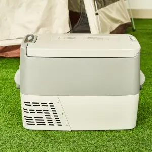 40L Portable 12V/24V DC Micro LED Display USB Outlet Car Home Multi-function Mobile Car Fridge